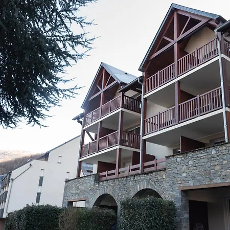 Apartment T2 Avec Piscine Couverte Et Parking *
